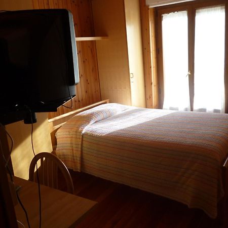 Hotel Fior Di Roccia Gaby Εξωτερικό φωτογραφία